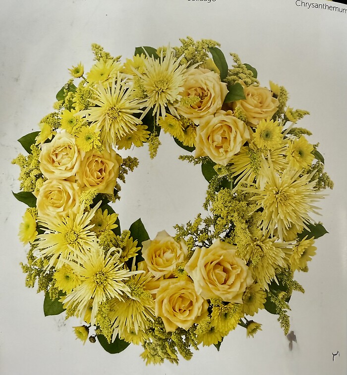 Assorted Yellow Wreath